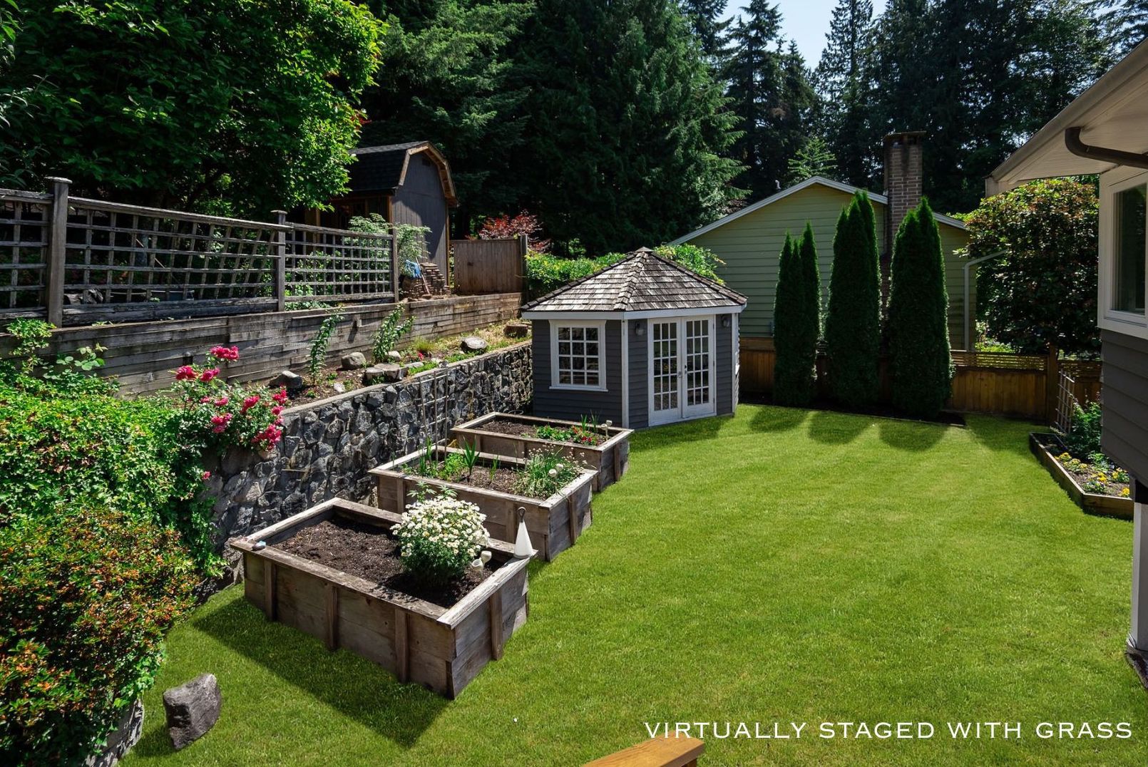 990 SONORA PLACE
NORTH VANCOUVER, BC V7R 3W1 37