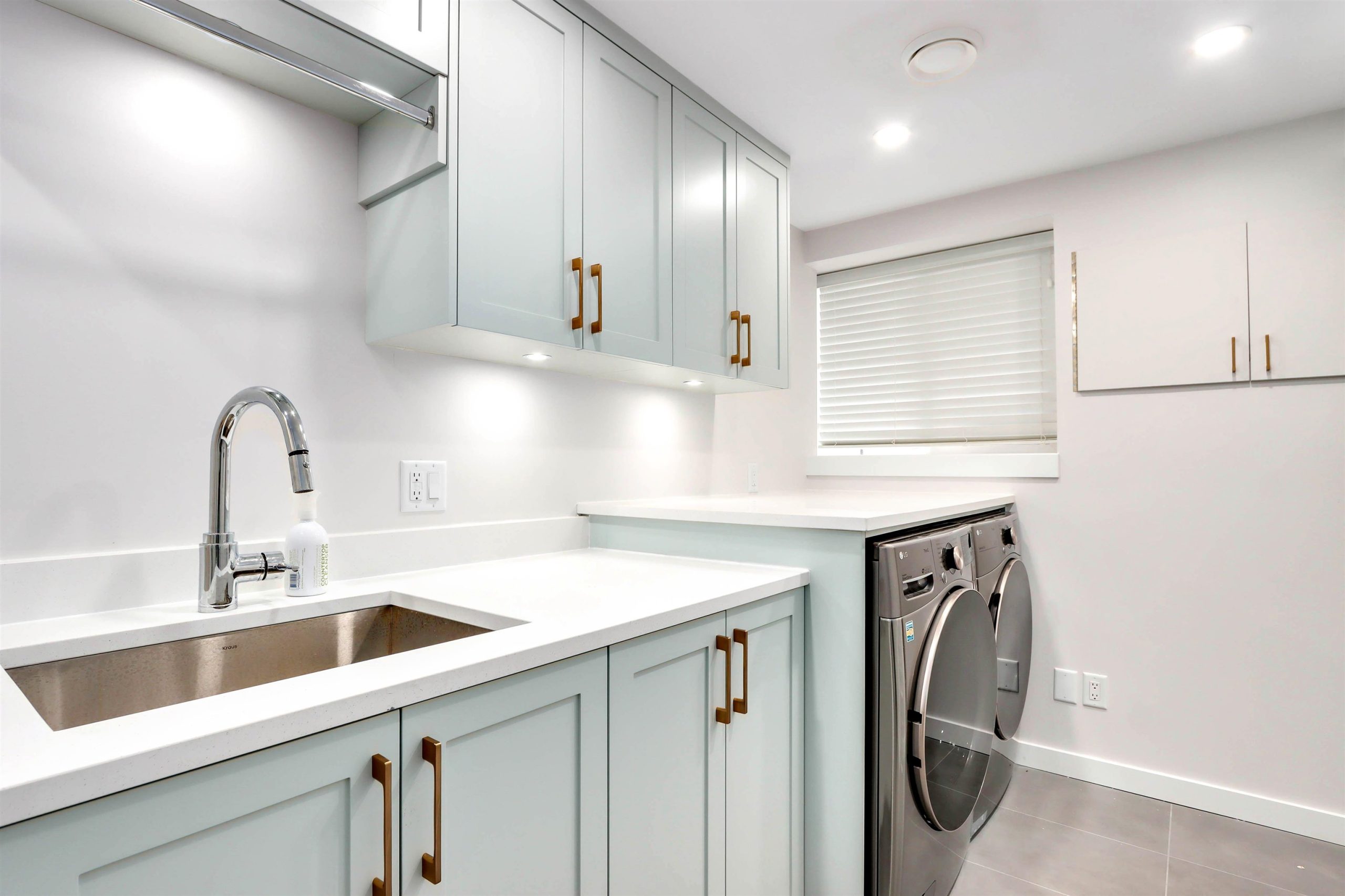3911 Napier Street, Burnaby, BC 15