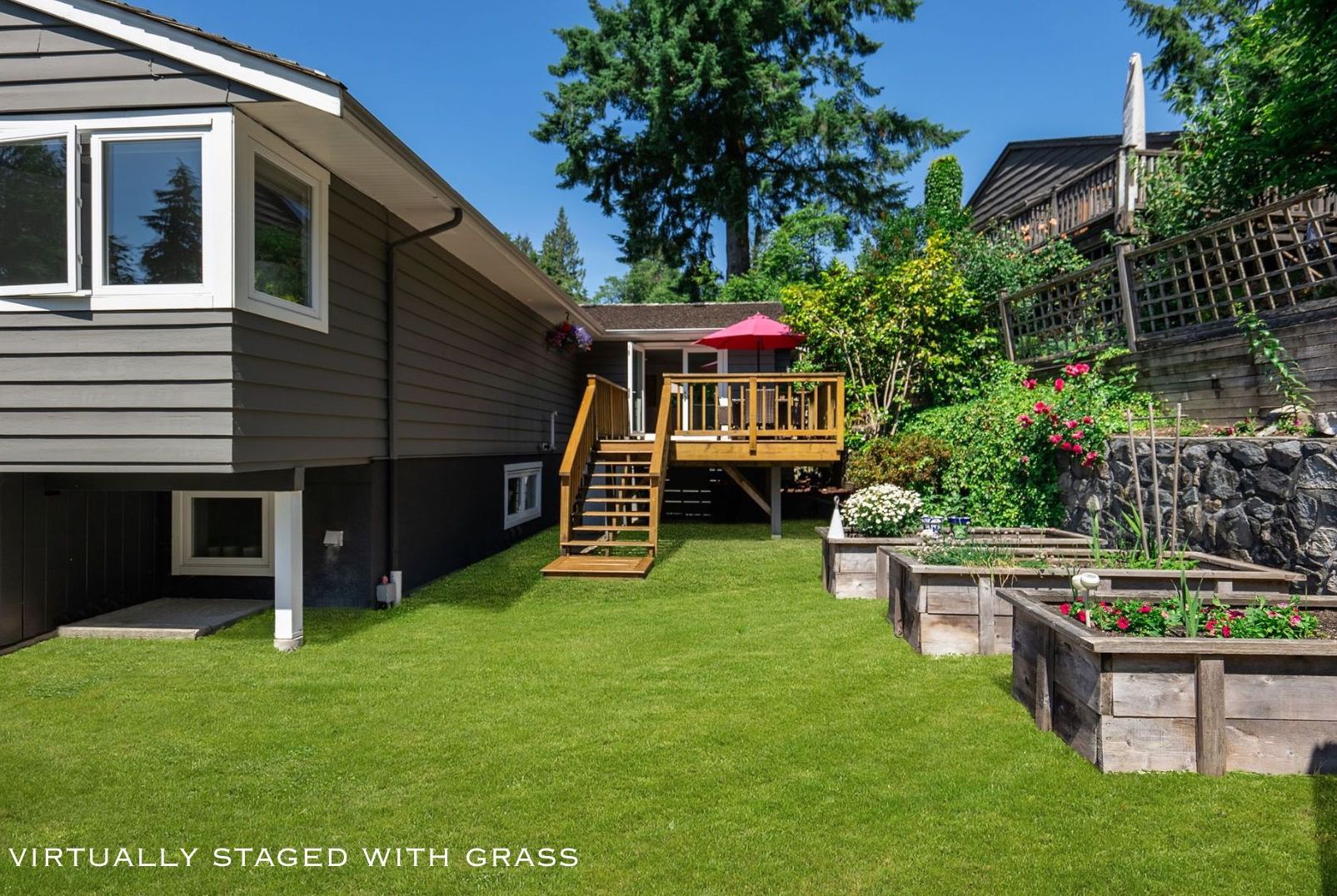 990 SONORA PLACE
NORTH VANCOUVER, BC V7R 3W1 45