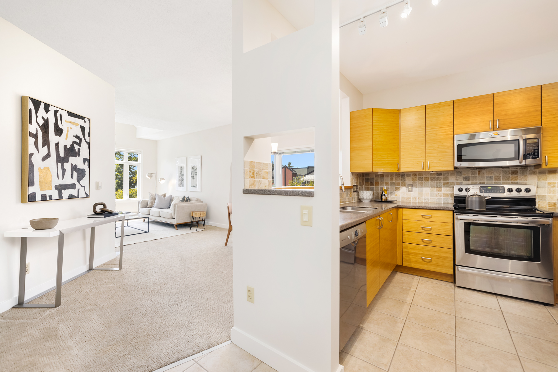 413-2800 Chesterfield Ave 12