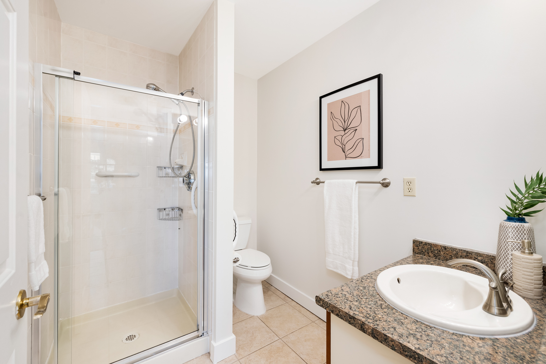 413-2800 Chesterfield Ave 18
