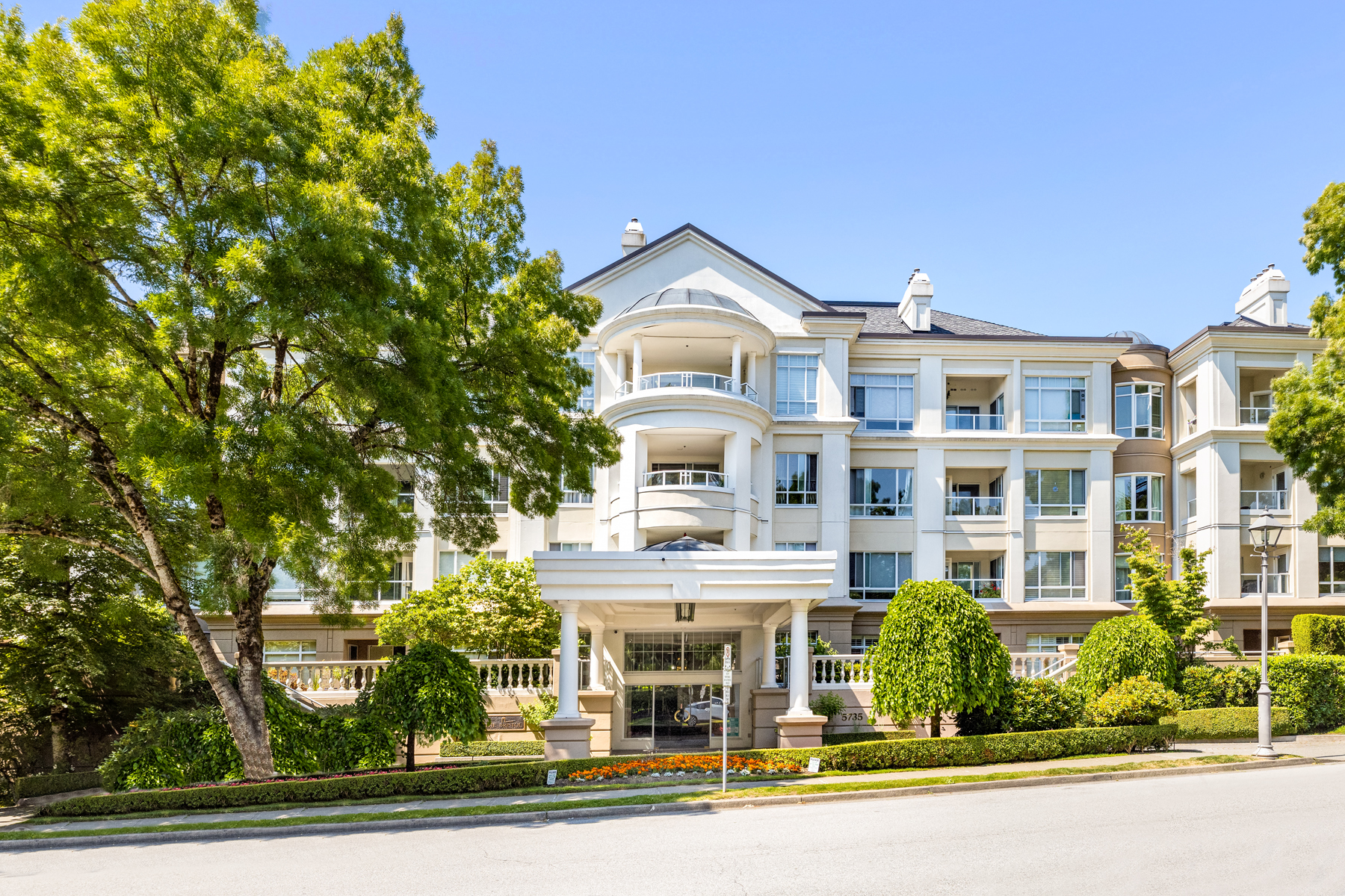 105-5735 Hampton Place, Vancouver, BC 23