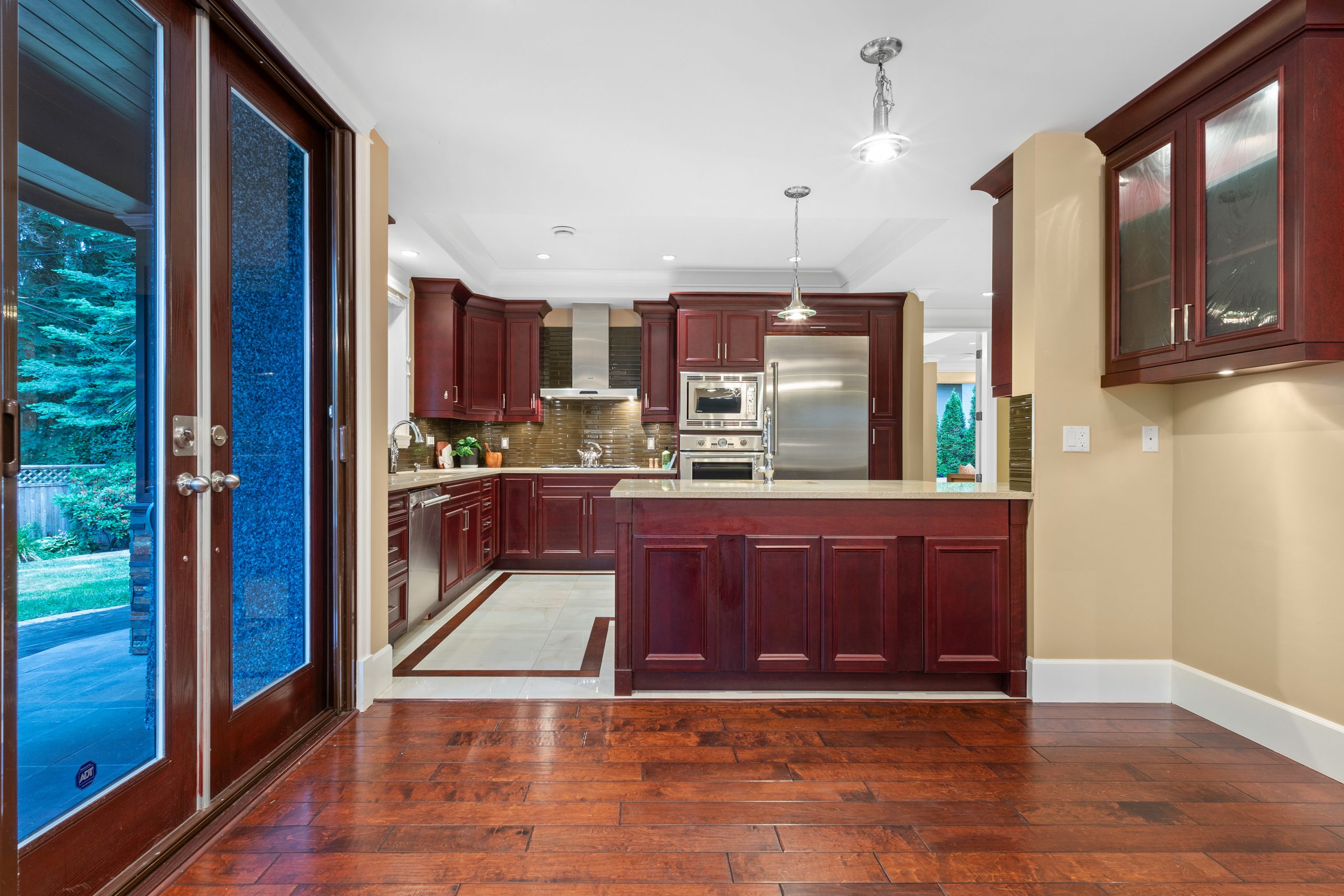 4125 Lions Ave, North Vancouver 3
