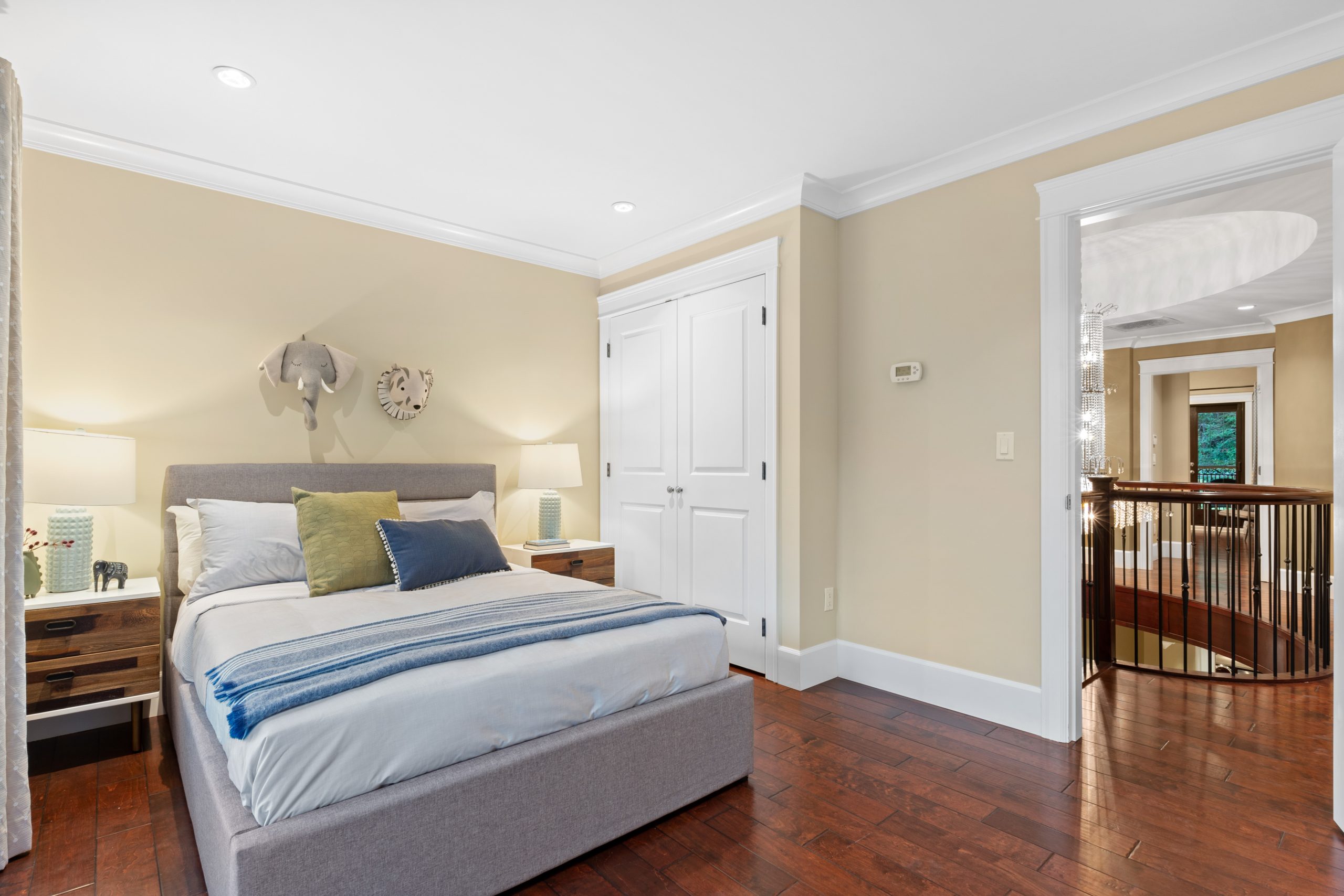 4125 Lions Ave, North Vancouver 52
