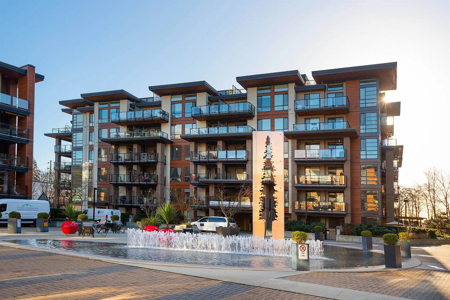 207-719 West 3rd Street, North Vancouver