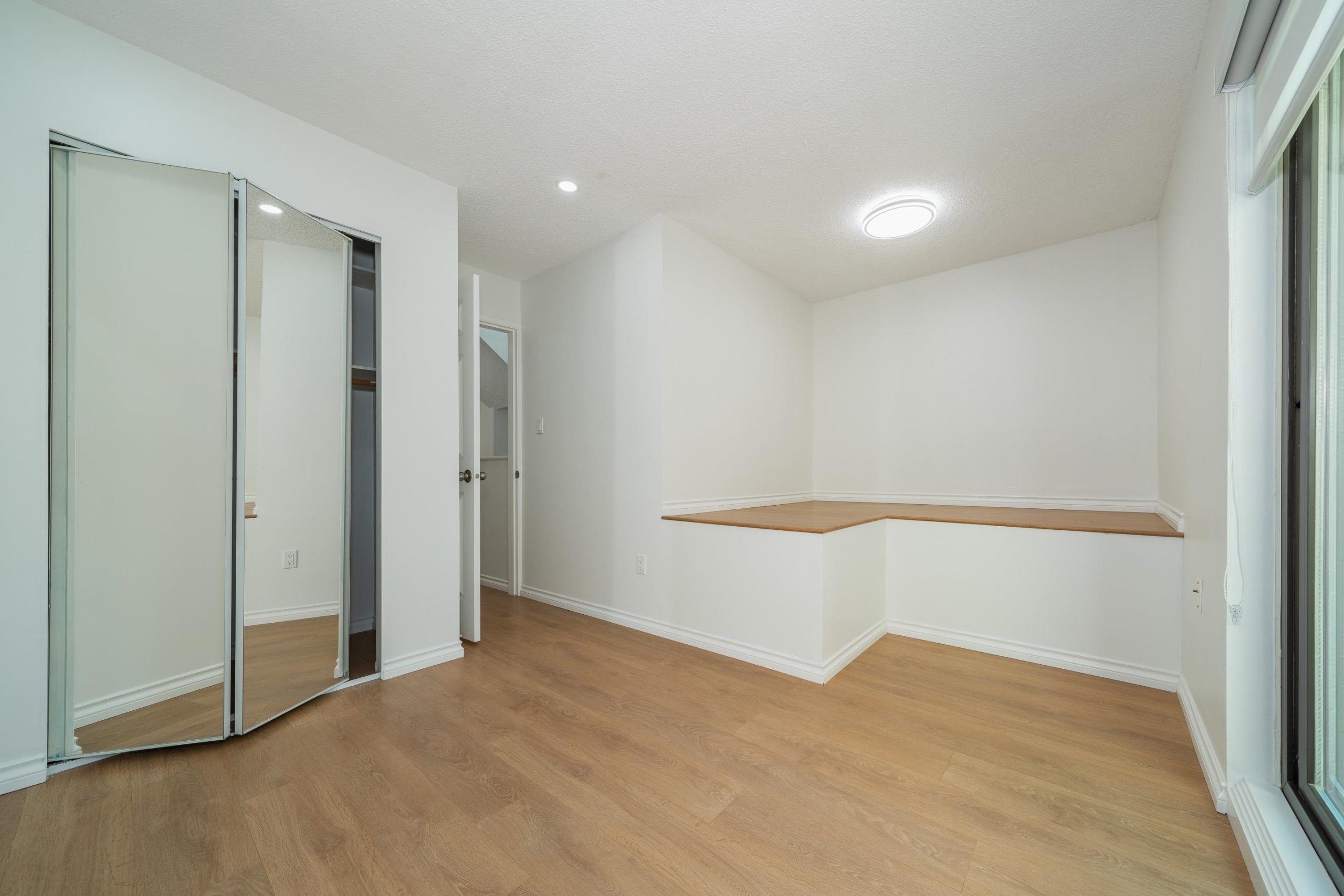 8152 RIEL PLACE 10