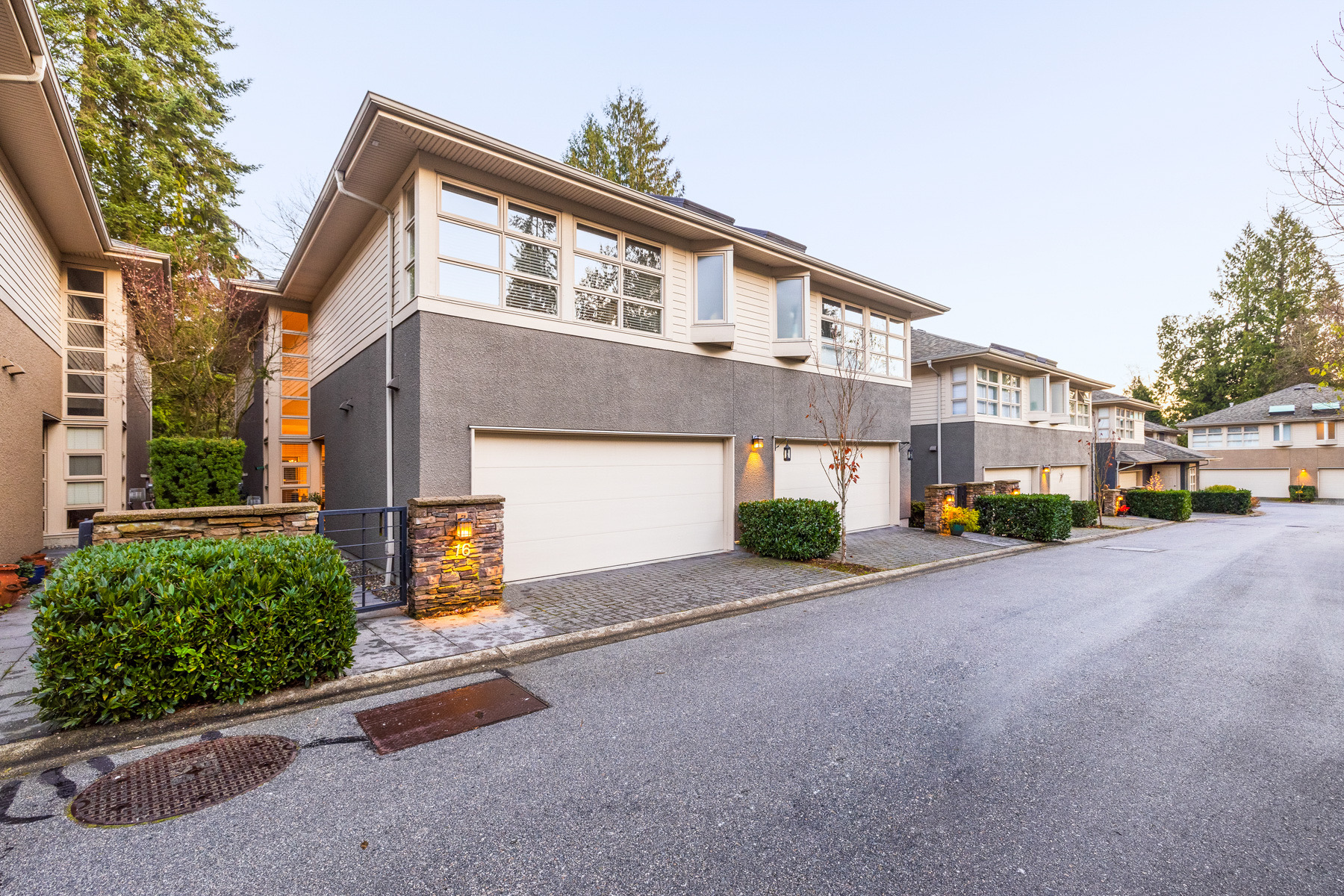16-3750 Edgemont Blvd, North Vancouver, BC 40
