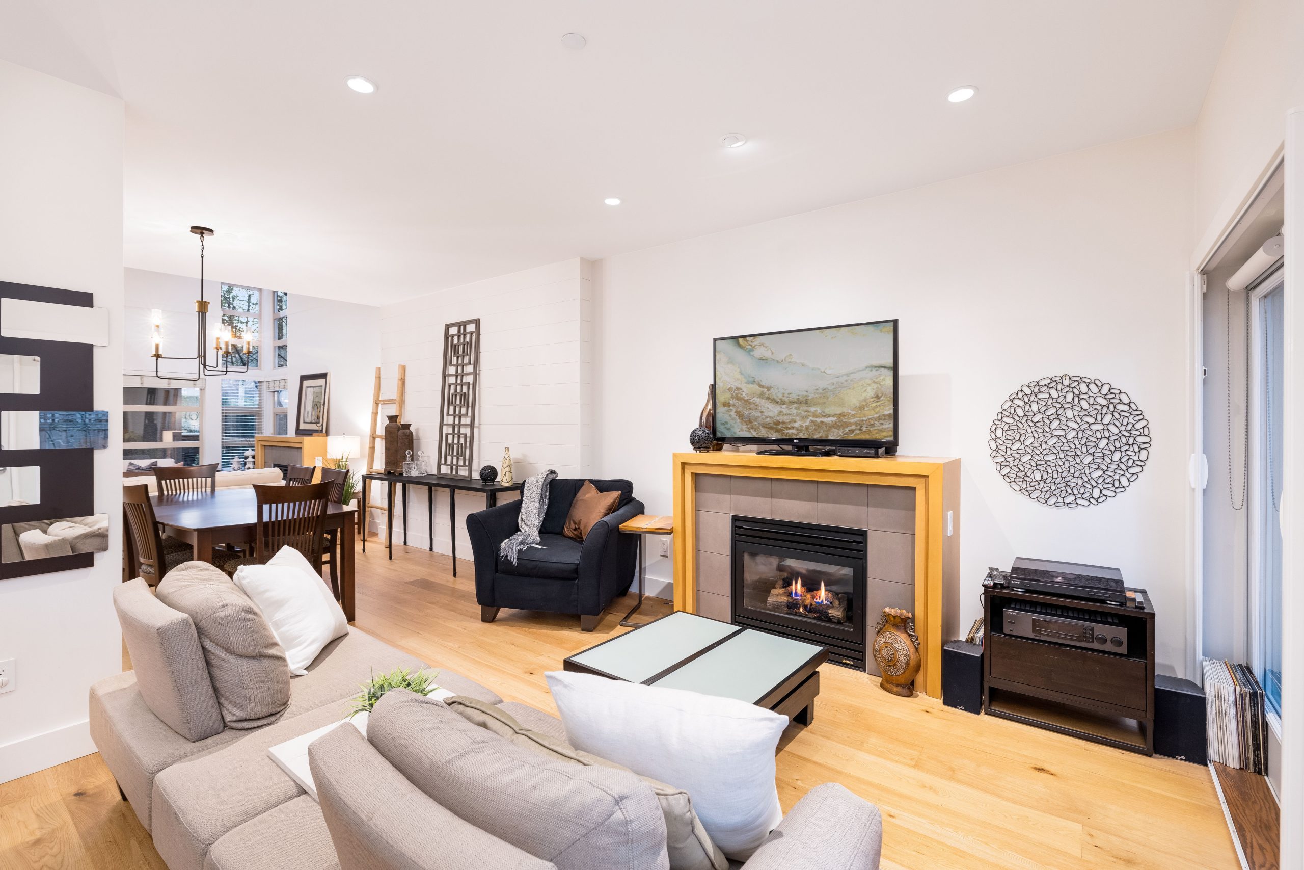 16-3750 Edgemont Blvd, North Vancouver, BC 15