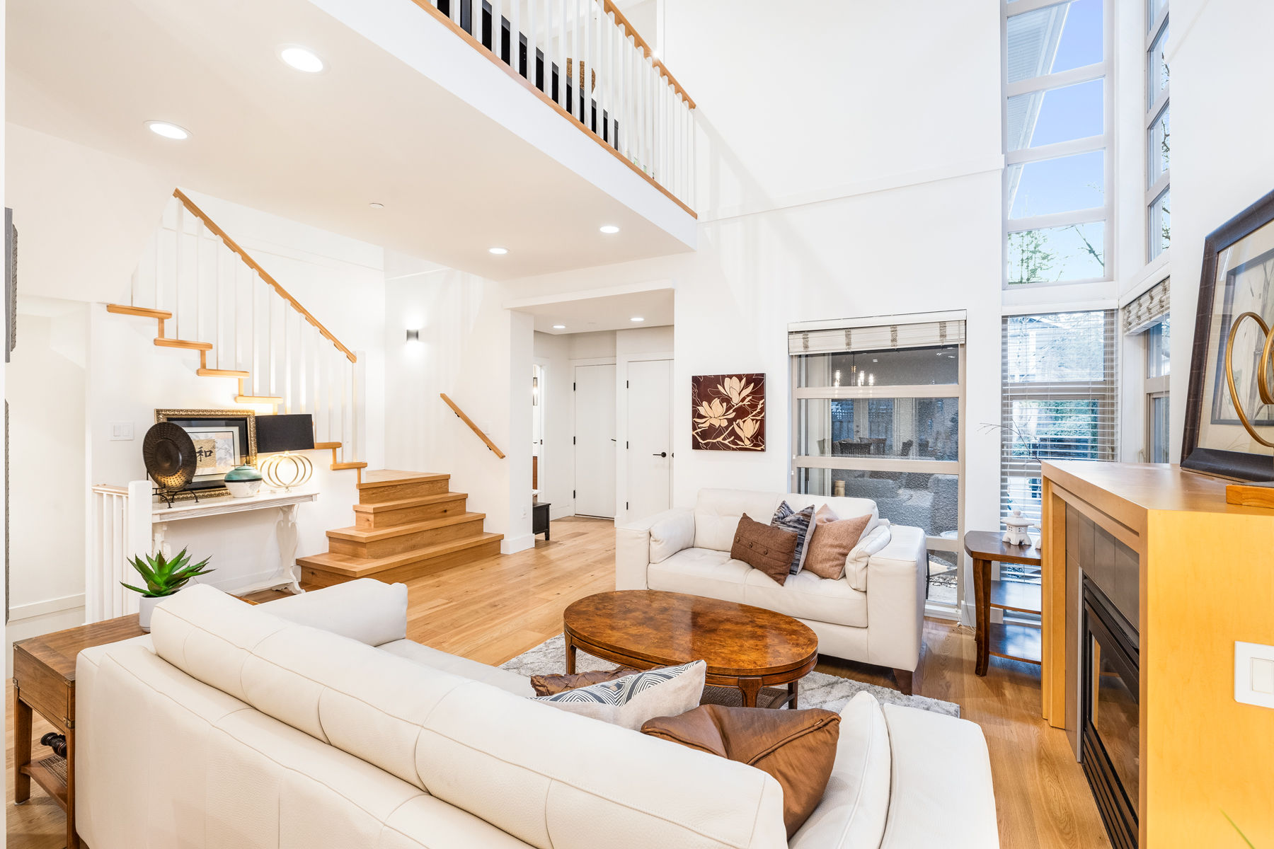 16-3750 Edgemont Blvd, North Vancouver, BC 4