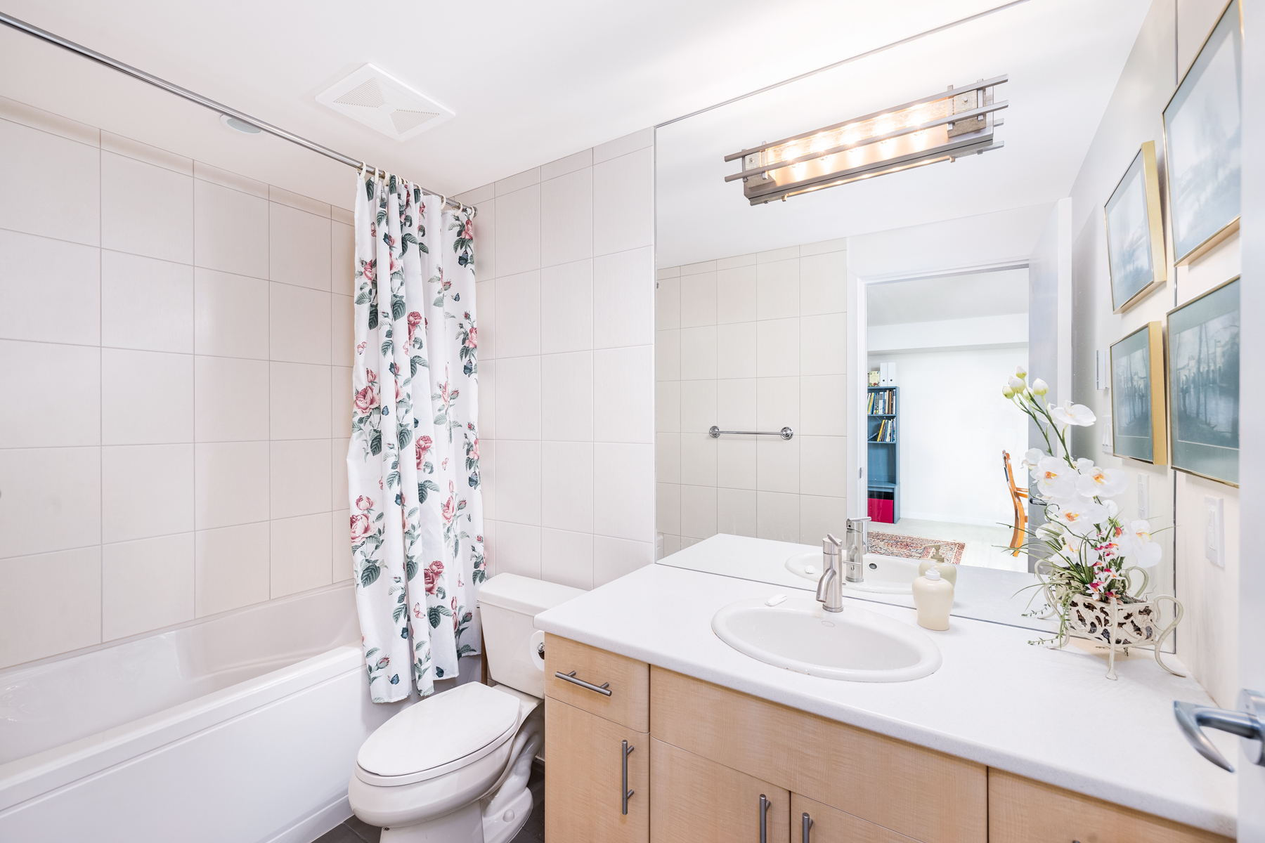 16-3750 Edgemont Blvd, North Vancouver, BC 35