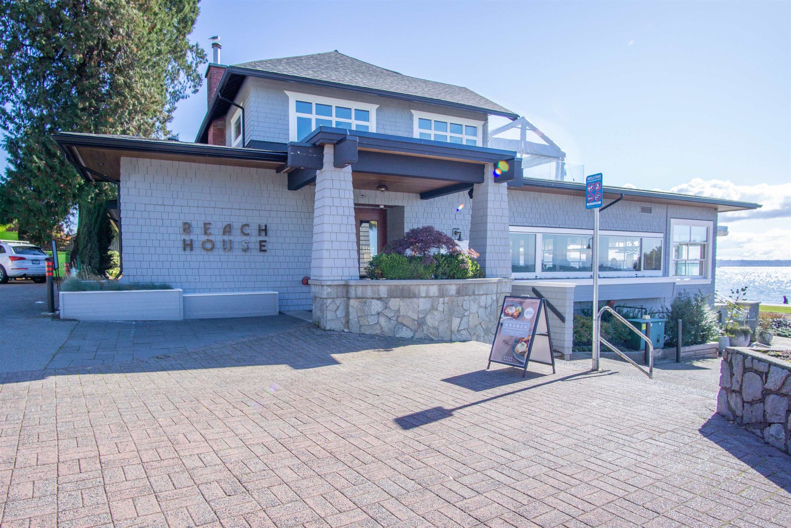101 2455 S BELLEVUE AVENUE 9