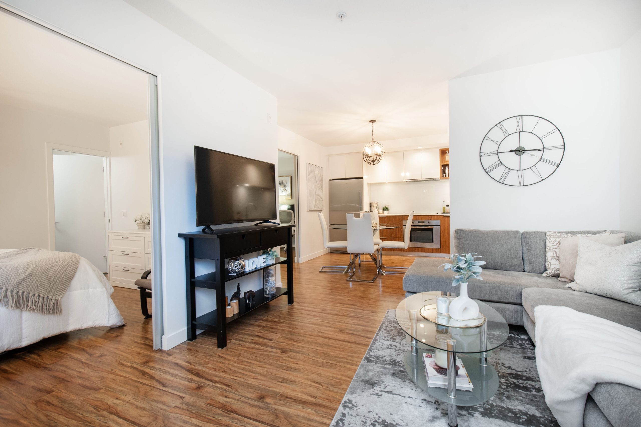 216-111 East 3rd Street 4