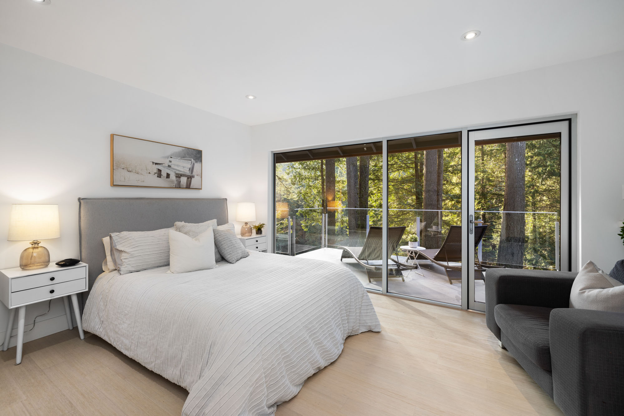 3995 Capilano Road, North Vancouver, BC 33