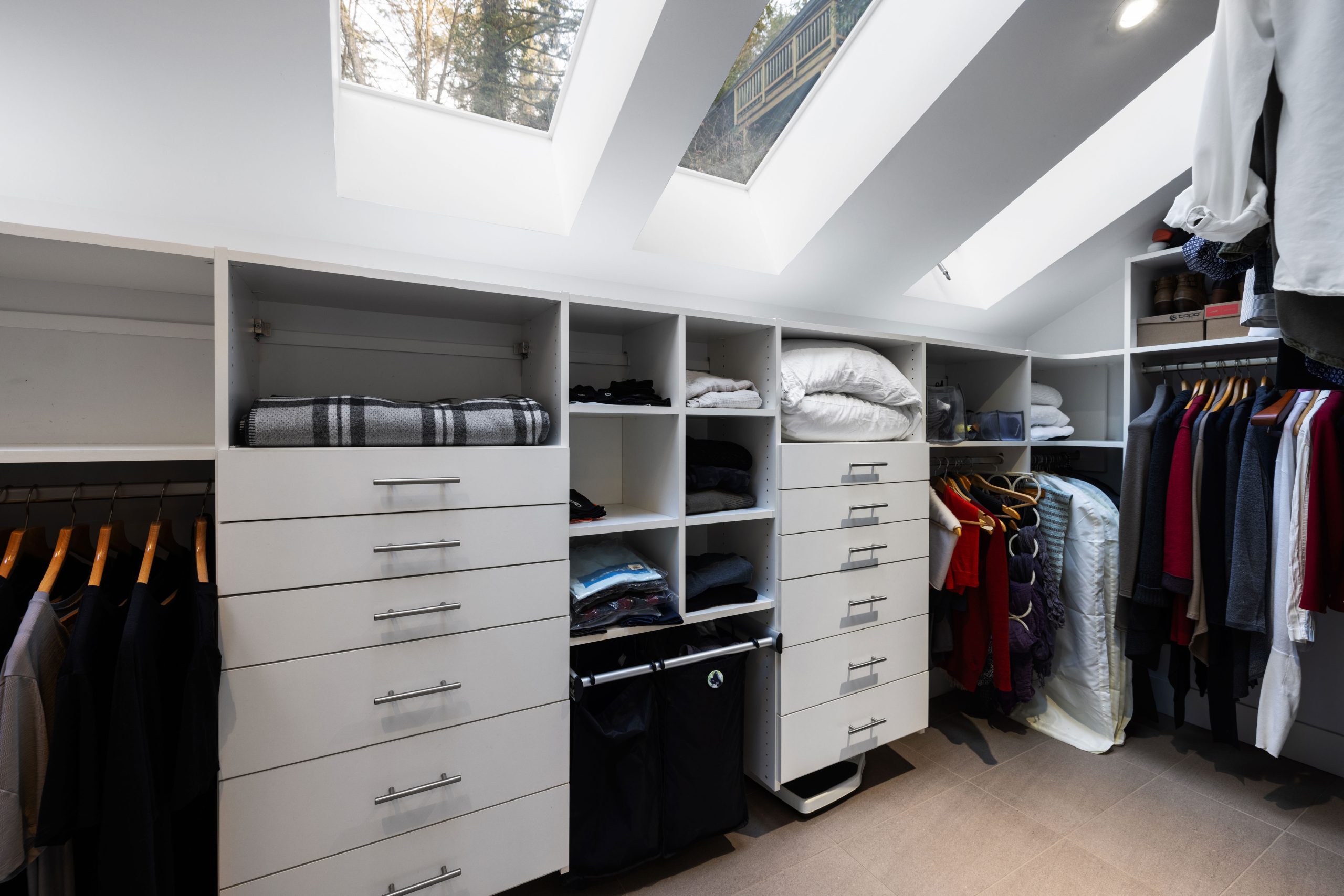 3995 Capilano Road, North Vancouver, BC 46
