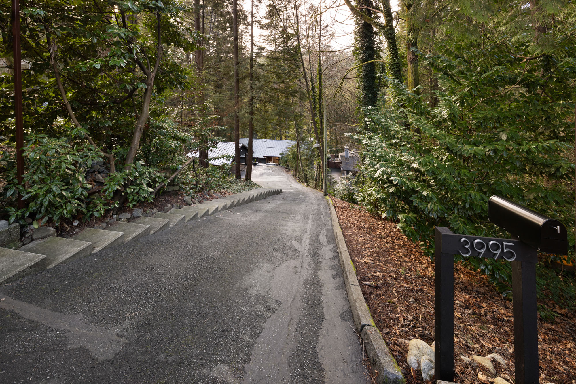 3995 Capilano Road, North Vancouver, BC 63