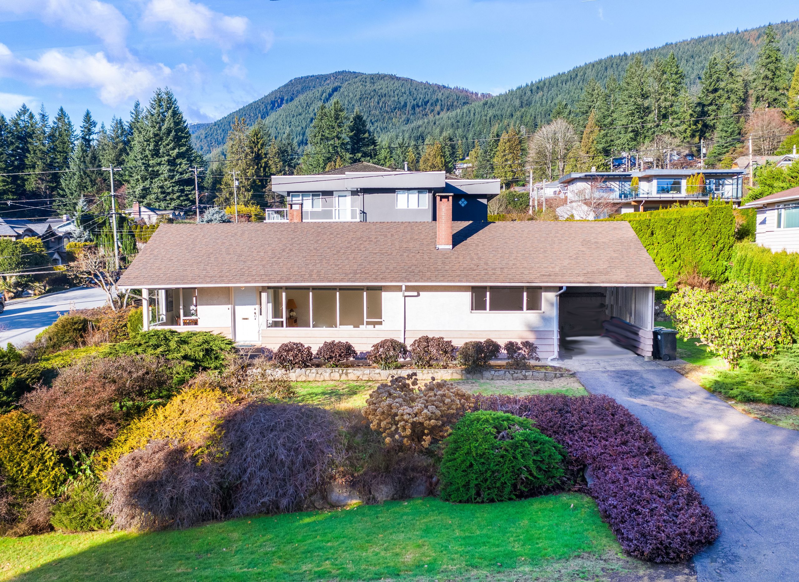 3726 Norwood Ave, North Vancouver, BC