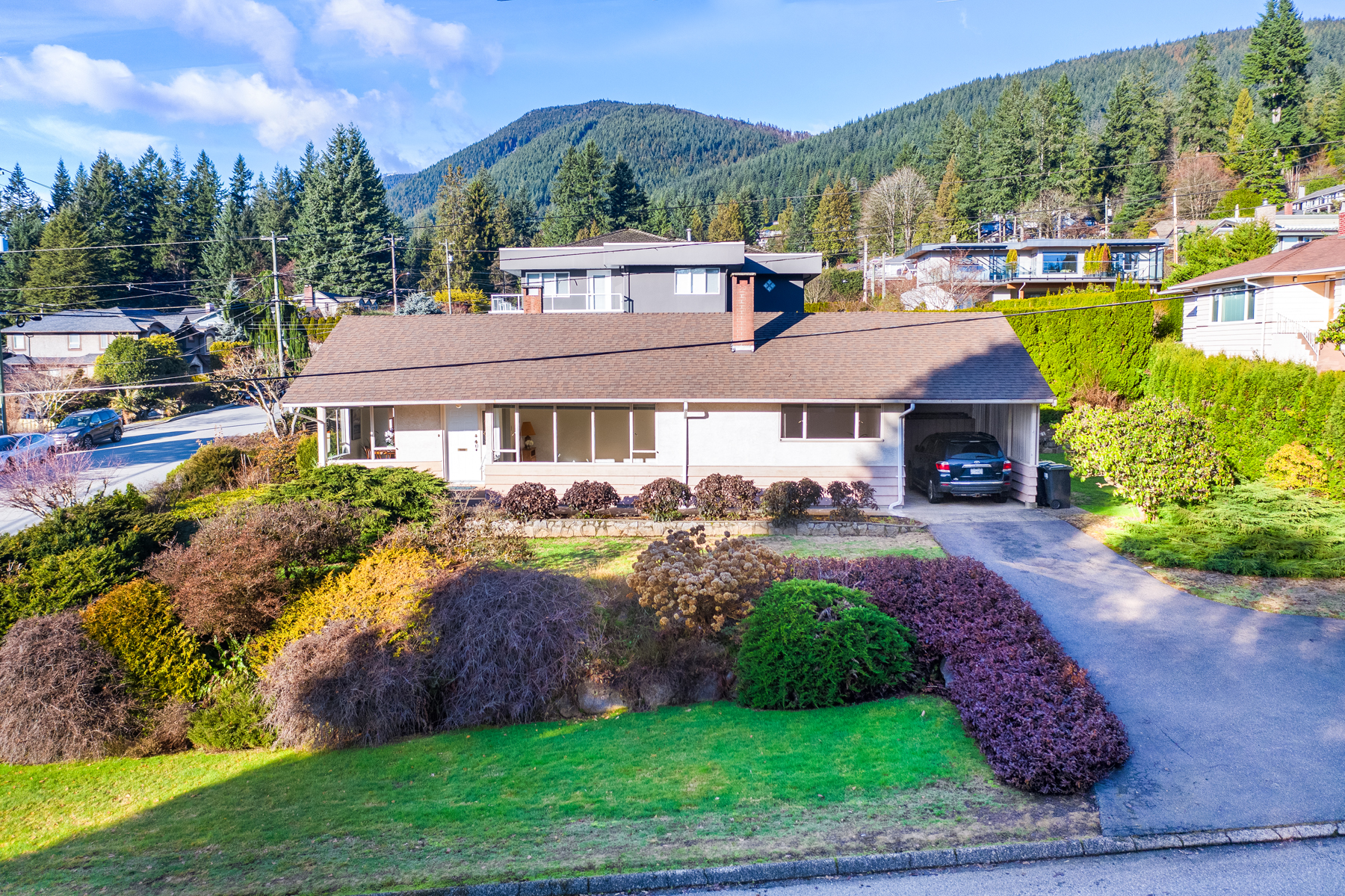3726 Norwood Ave, North Vancouver, BC 31