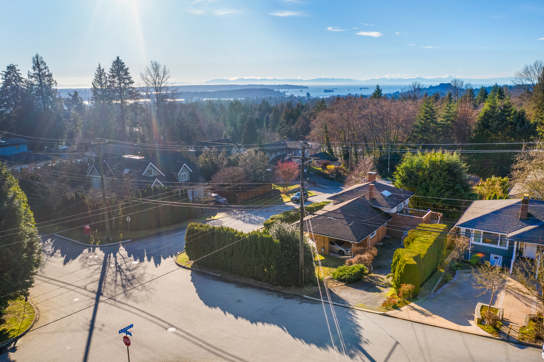 3726 Norwood Ave, North Vancouver, BC 33