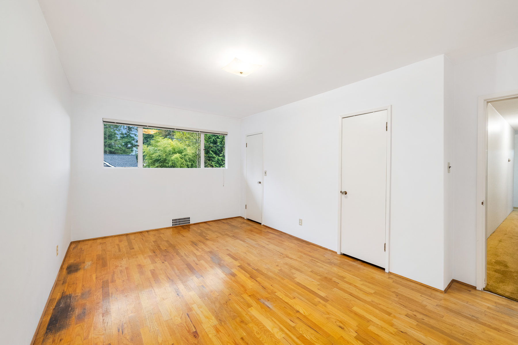 3726 Norwood Ave, North Vancouver, BC 15