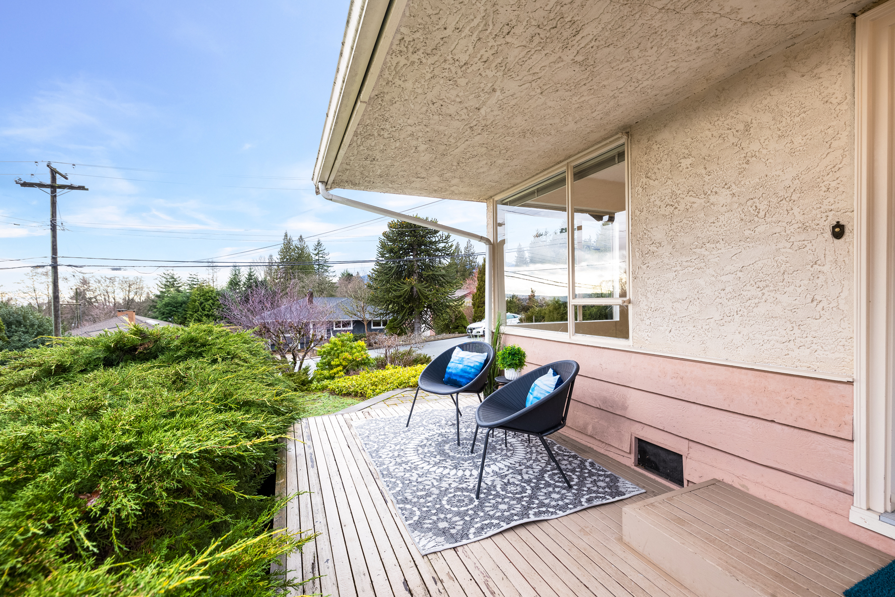 3726 Norwood Ave, North Vancouver, BC 3