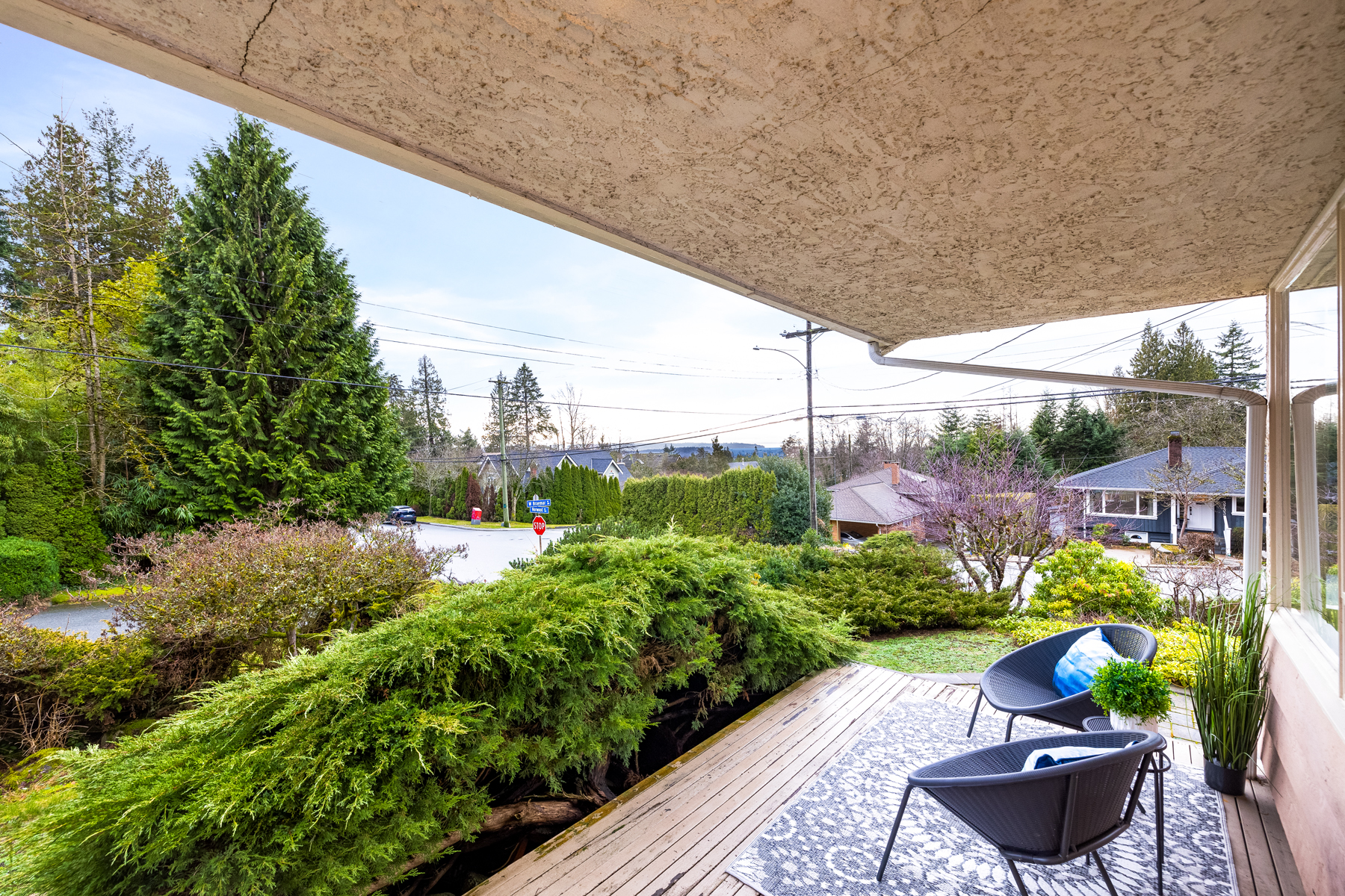 3726 Norwood Ave, North Vancouver, BC 4