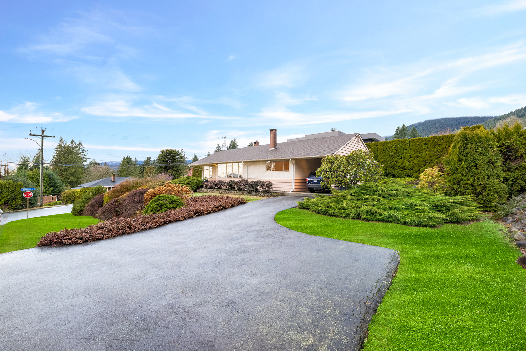 3726 Norwood Ave, North Vancouver, BC 29