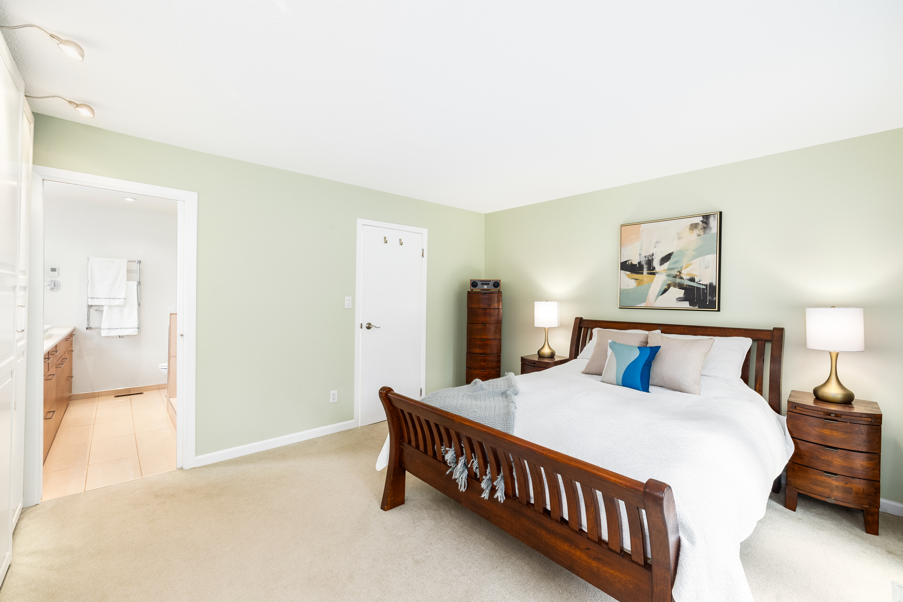 5480 Blueberry Lane, North Vancouver, BC 29