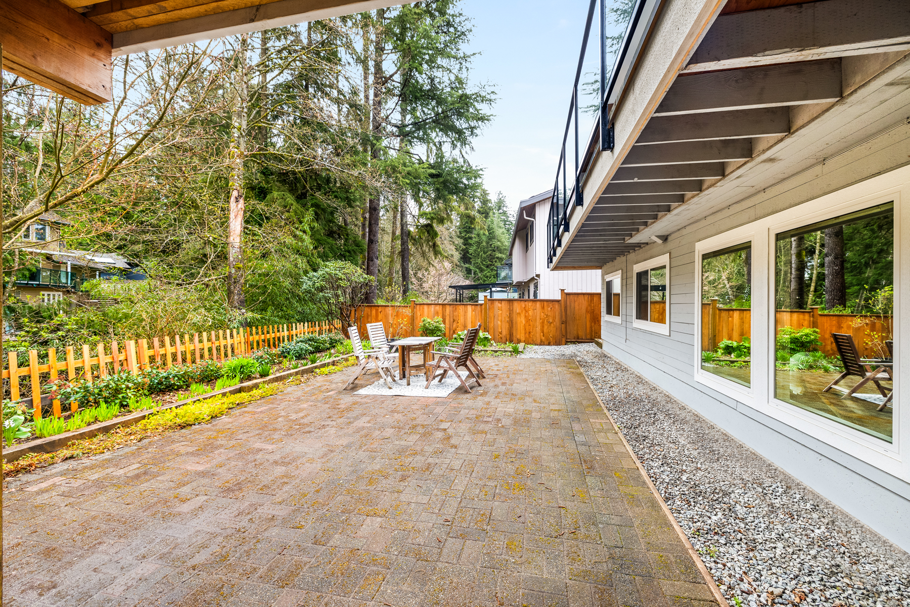 5480 Blueberry Lane, North Vancouver, BC 39