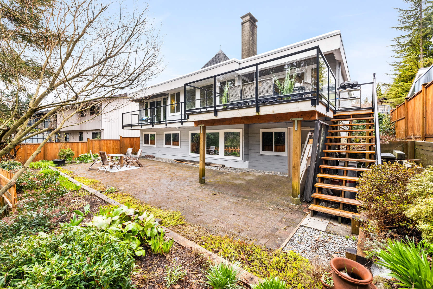 5480 Blueberry Lane, North Vancouver, BC 40