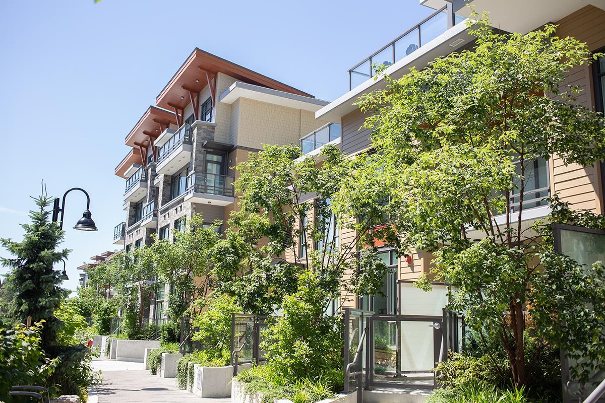 305 2785 Library Lane, North Vancouver 25