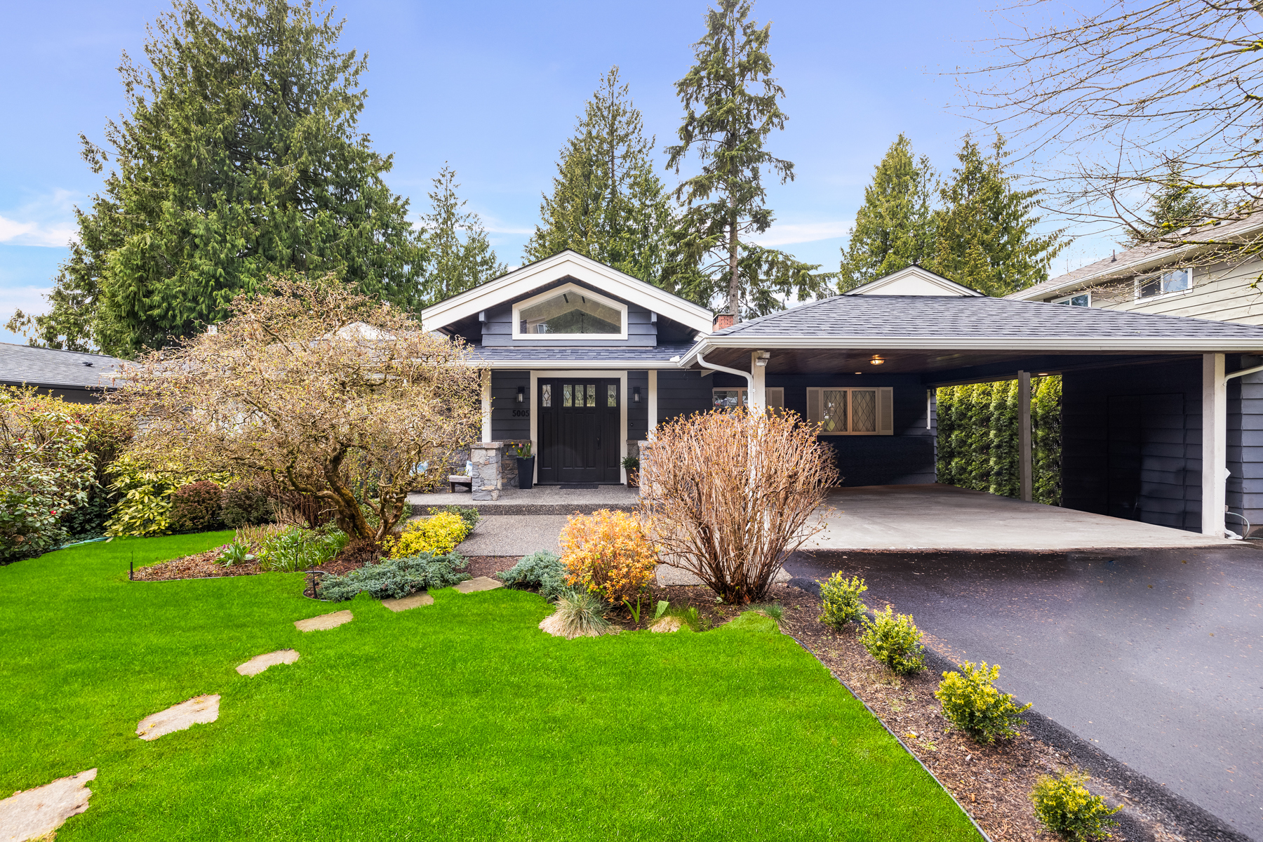 5005 Redonda Drive, North Vancouver 54
