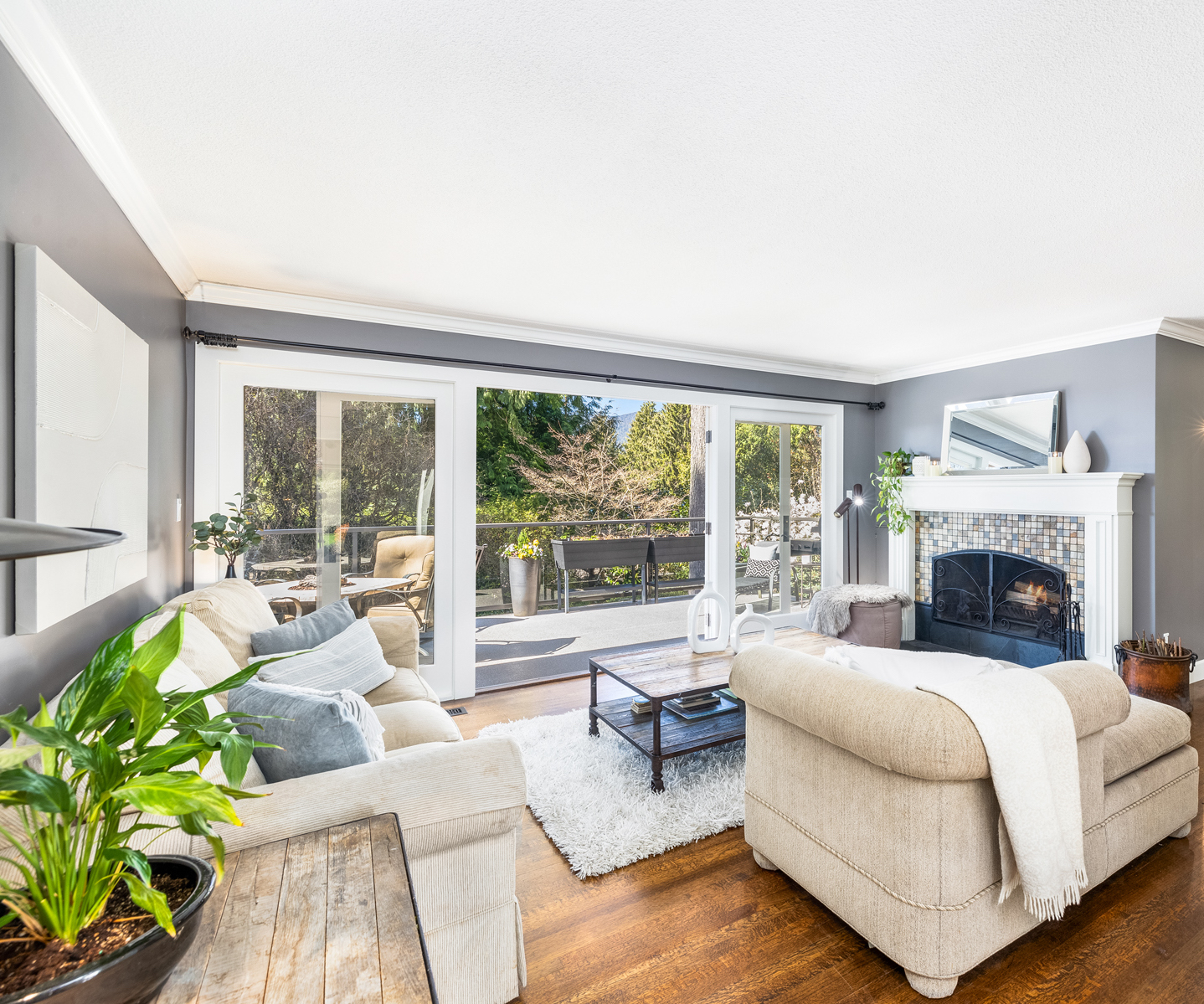 5005 Redonda Drive, North Vancouver 4