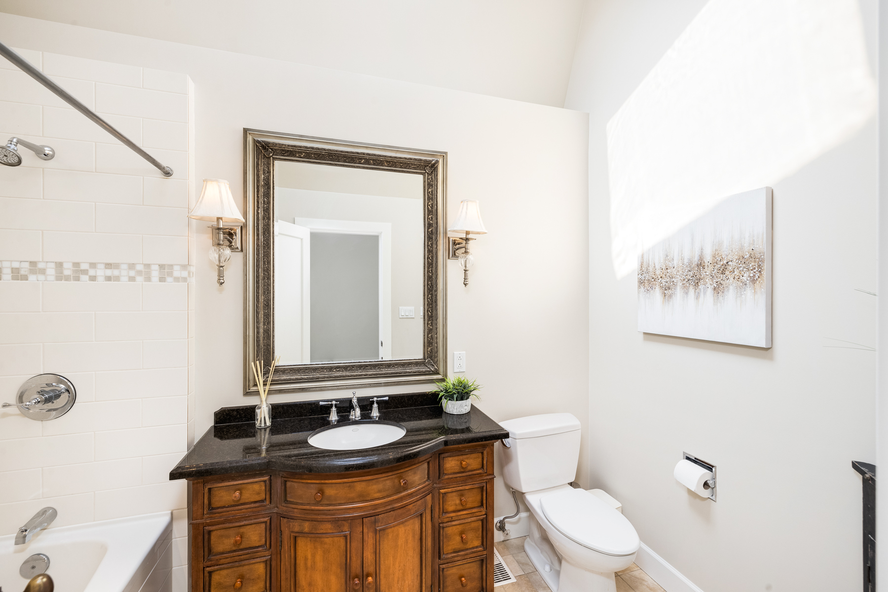 5005 Redonda Drive, North Vancouver 23