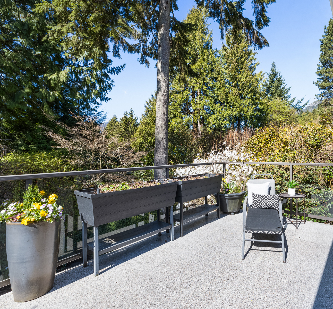 5005 Redonda Drive, North Vancouver 26