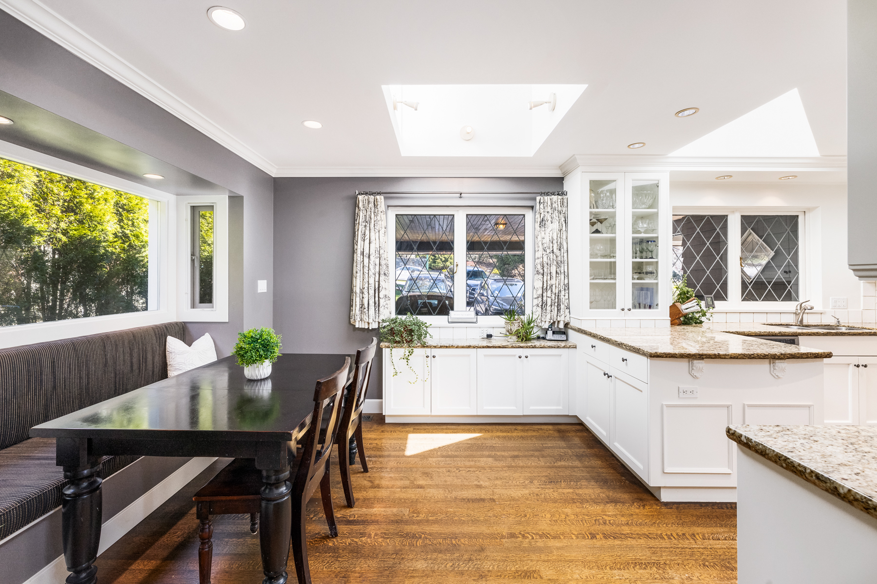 5005 Redonda Drive, North Vancouver 5