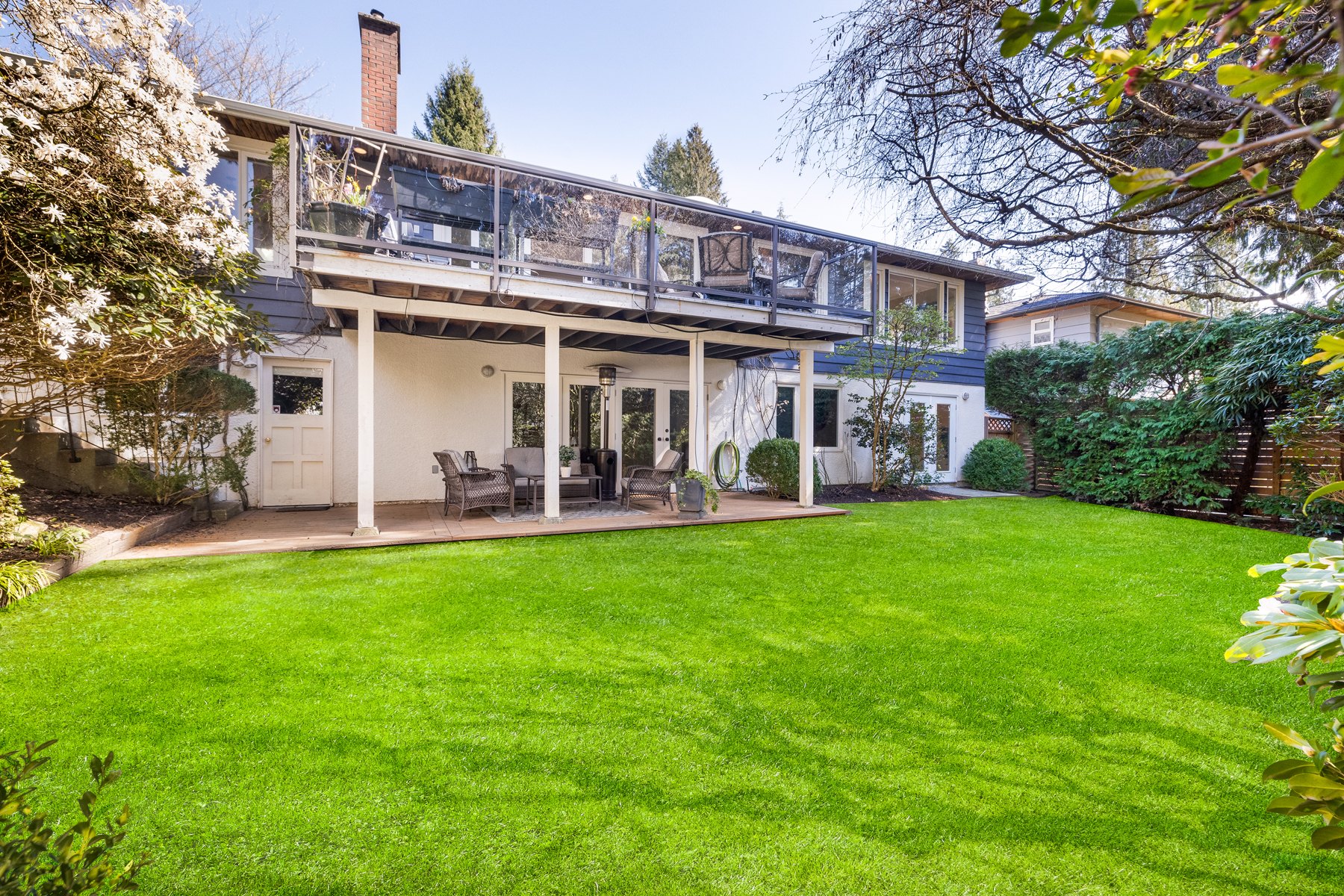 5005 Redonda Drive, North Vancouver 41