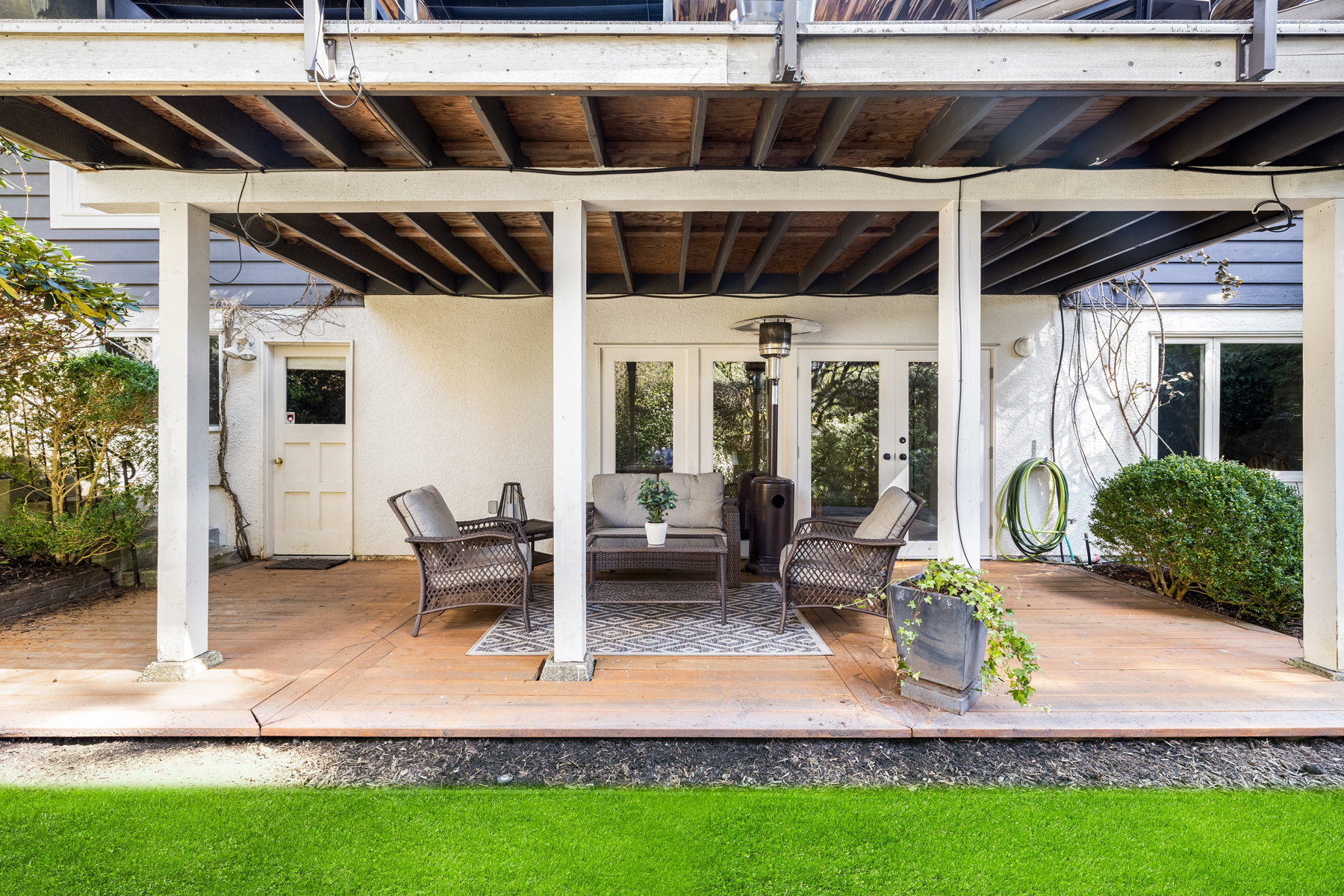 5005 Redonda Drive, North Vancouver 43