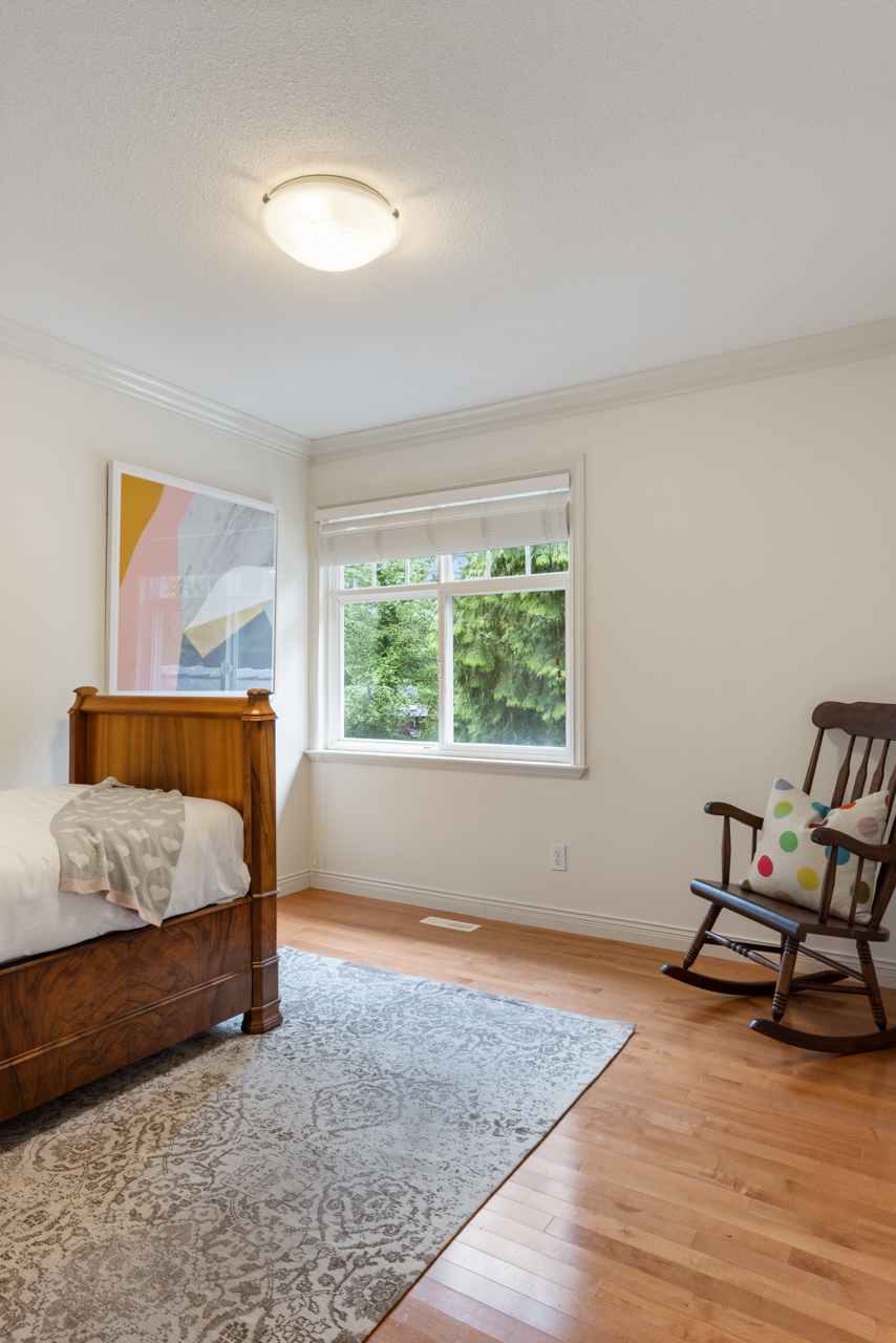 382 Cartelier Road, North Vancouver 39