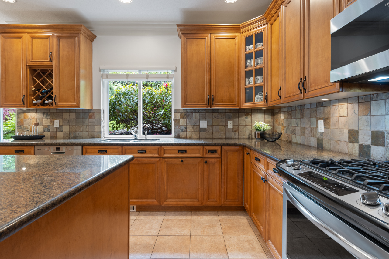 382 Cartelier Road, North Vancouver 22