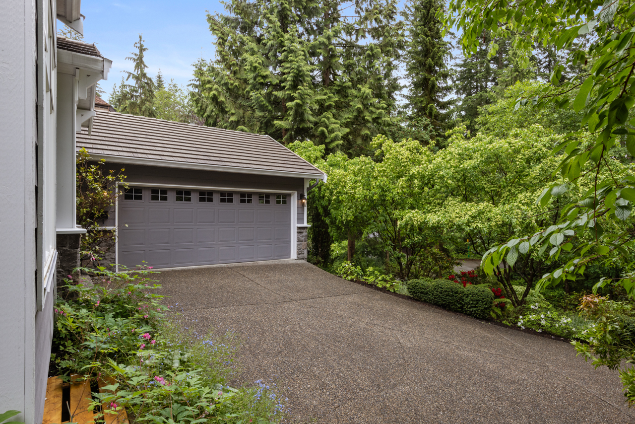 382 Cartelier Road, North Vancouver 67