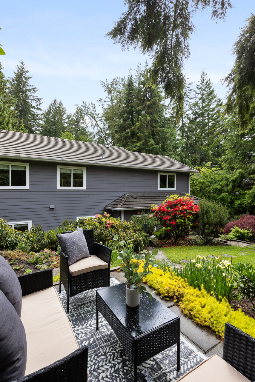 382 Cartelier Road, North Vancouver 72