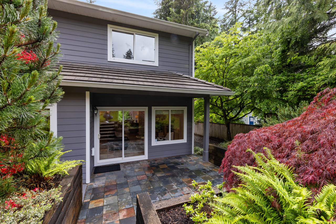 382 Cartelier Road, North Vancouver 75
