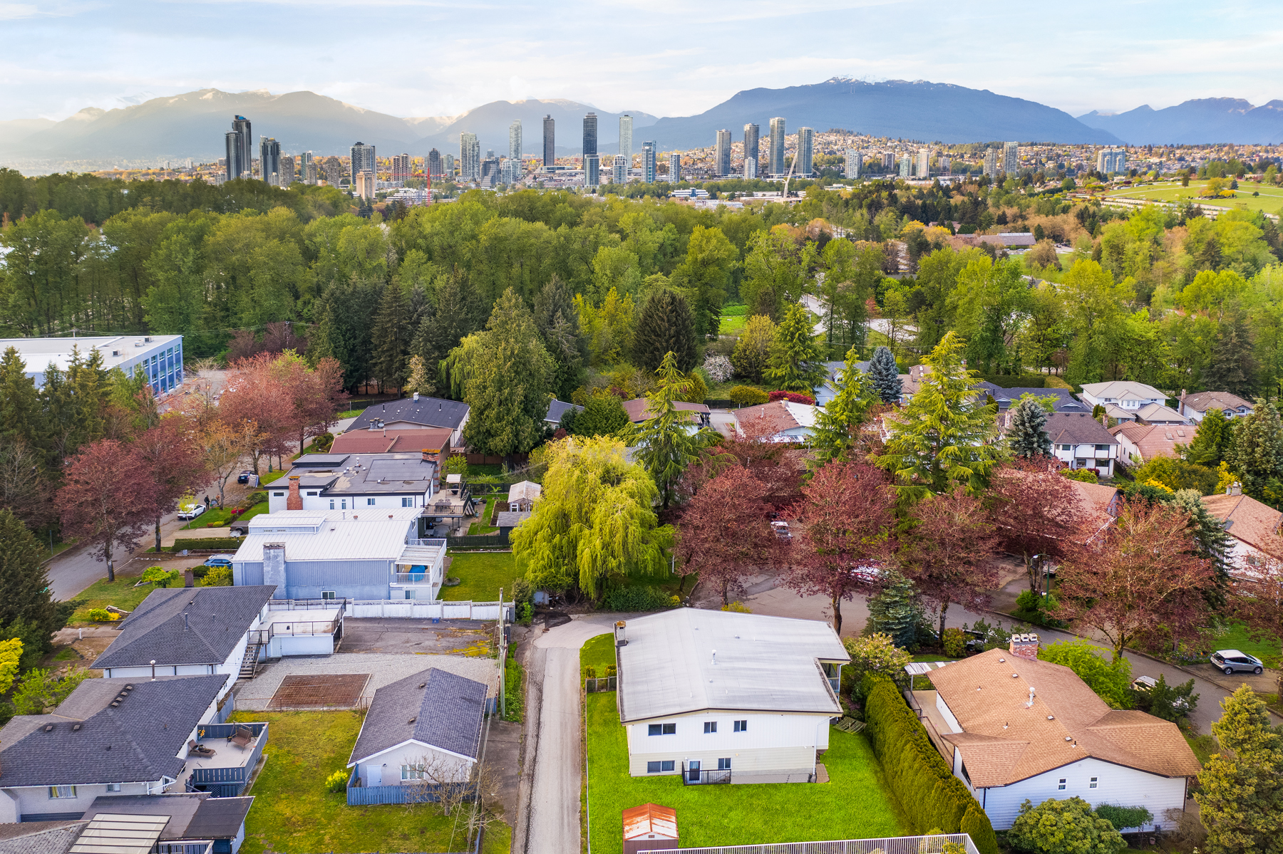4937 Beamish Court, Burnaby, BC 5