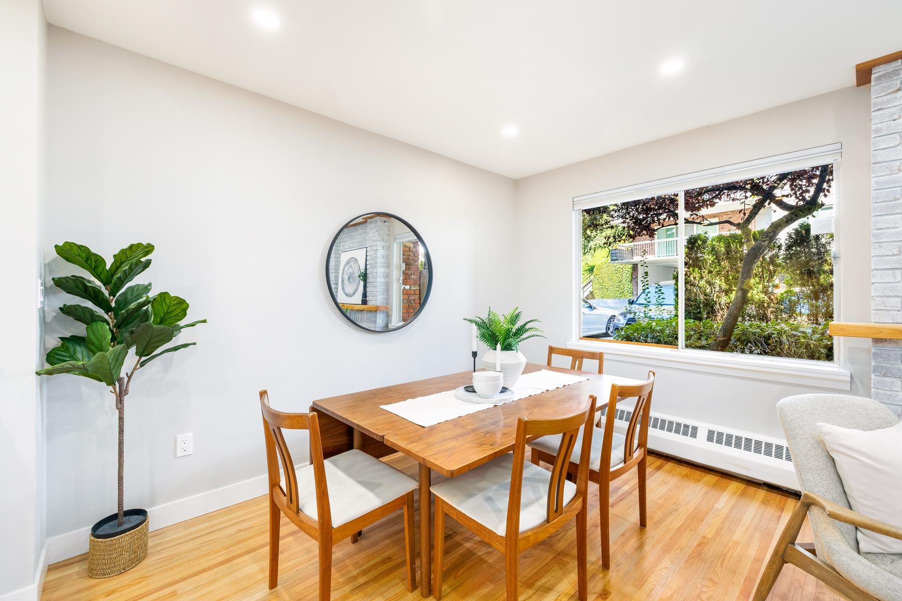 608 235 KEITH ROAD, WEST VANCOUVER, BC 15
