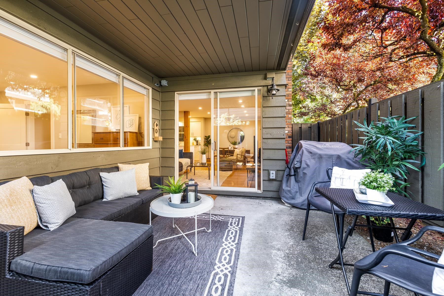608 235 KEITH ROAD, WEST VANCOUVER, BC 17