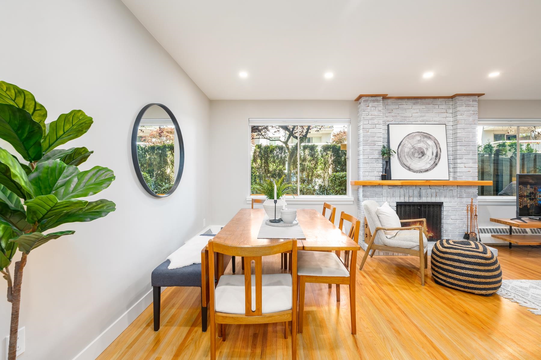 608 235 KEITH ROAD, WEST VANCOUVER, BC 6