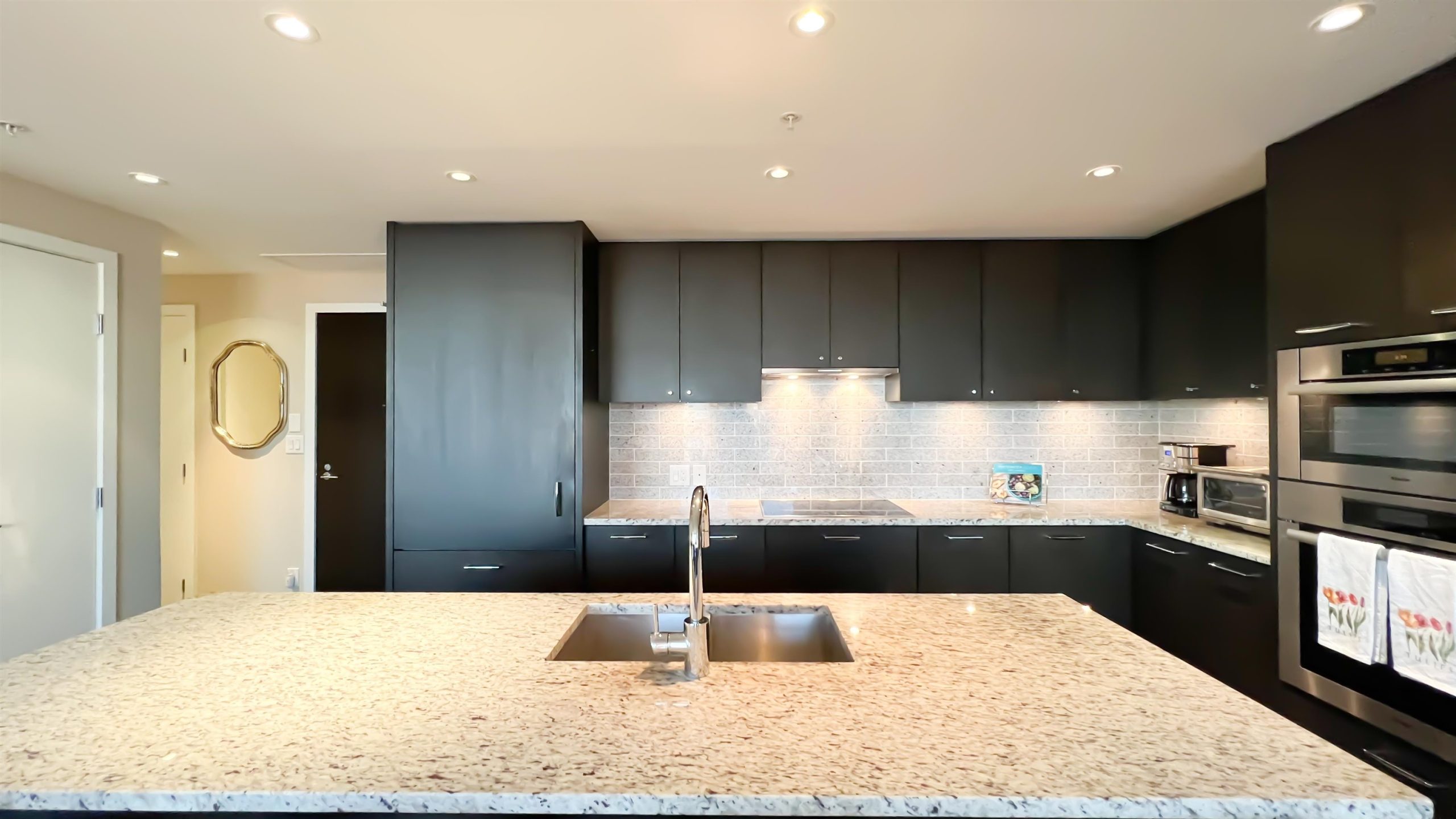 1805 150 W 15TH STREET 6