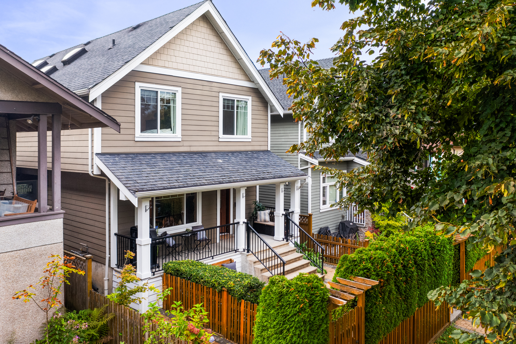 4313 PERRY STREET, VANCOUVER EAST 5