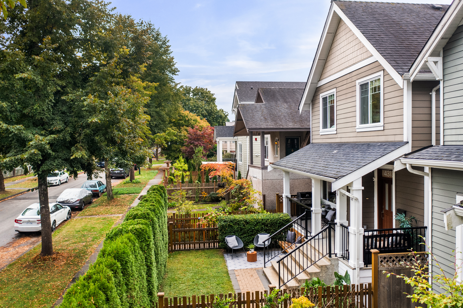 4313 PERRY STREET, VANCOUVER EAST 9
