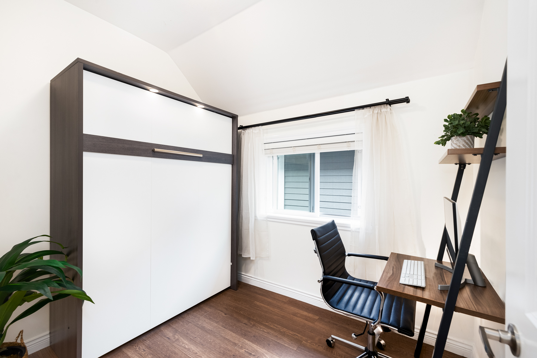 4313 PERRY STREET, VANCOUVER EAST 23